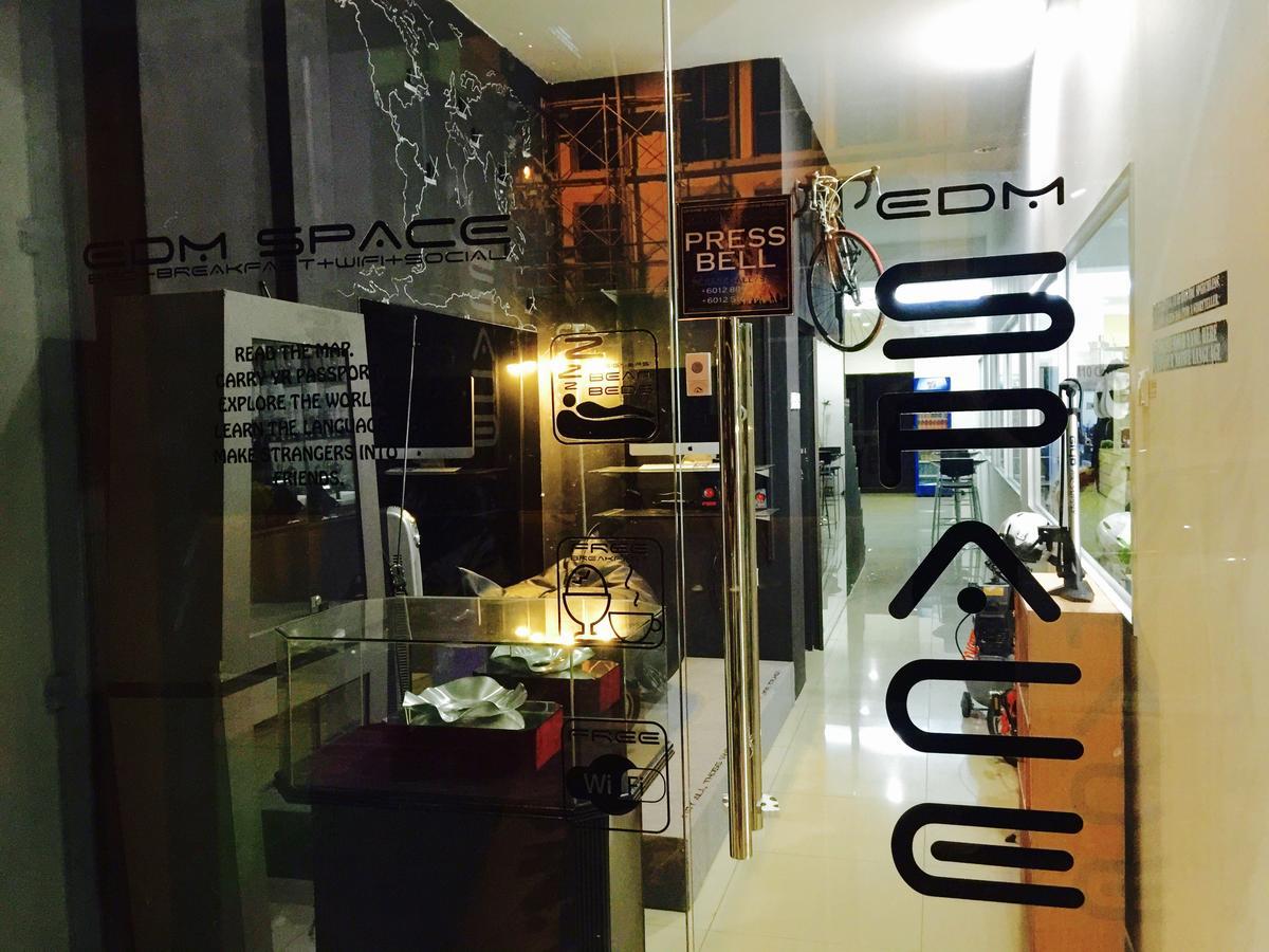 Edm Space Ipoh Kültér fotó