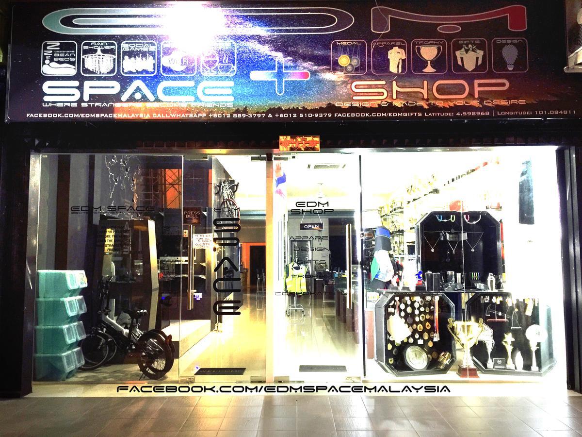 Edm Space Ipoh Kültér fotó